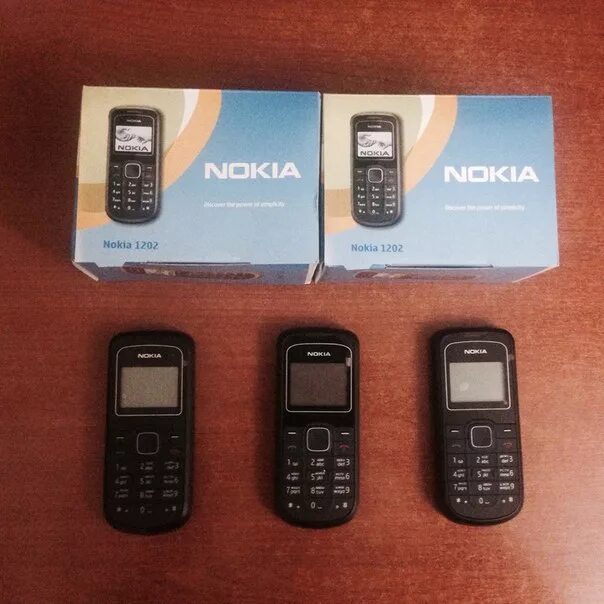 Nokia фонарик 1202. Nokia 1202 Black. Nokia 1202 Black Box. Нокия. 1202. 1200. Старый заводской телефон