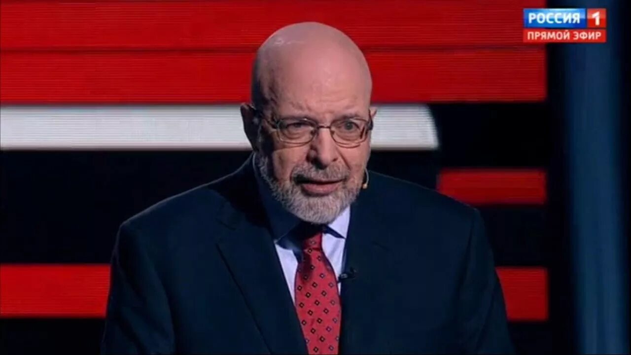 Ведущий большой игры саймс биография. Большая игра ведущий американец саймс. Ведущий большой игры саймс биография. Ведущий большой игры саймс биография. Саймс американский политолог.