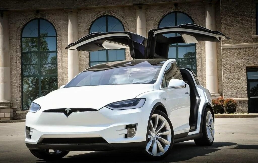 Тесло фото. Tesla model x 2022. Tesla model x 75d. Tesla model x 2021. Машина Tesla model x 2018.
