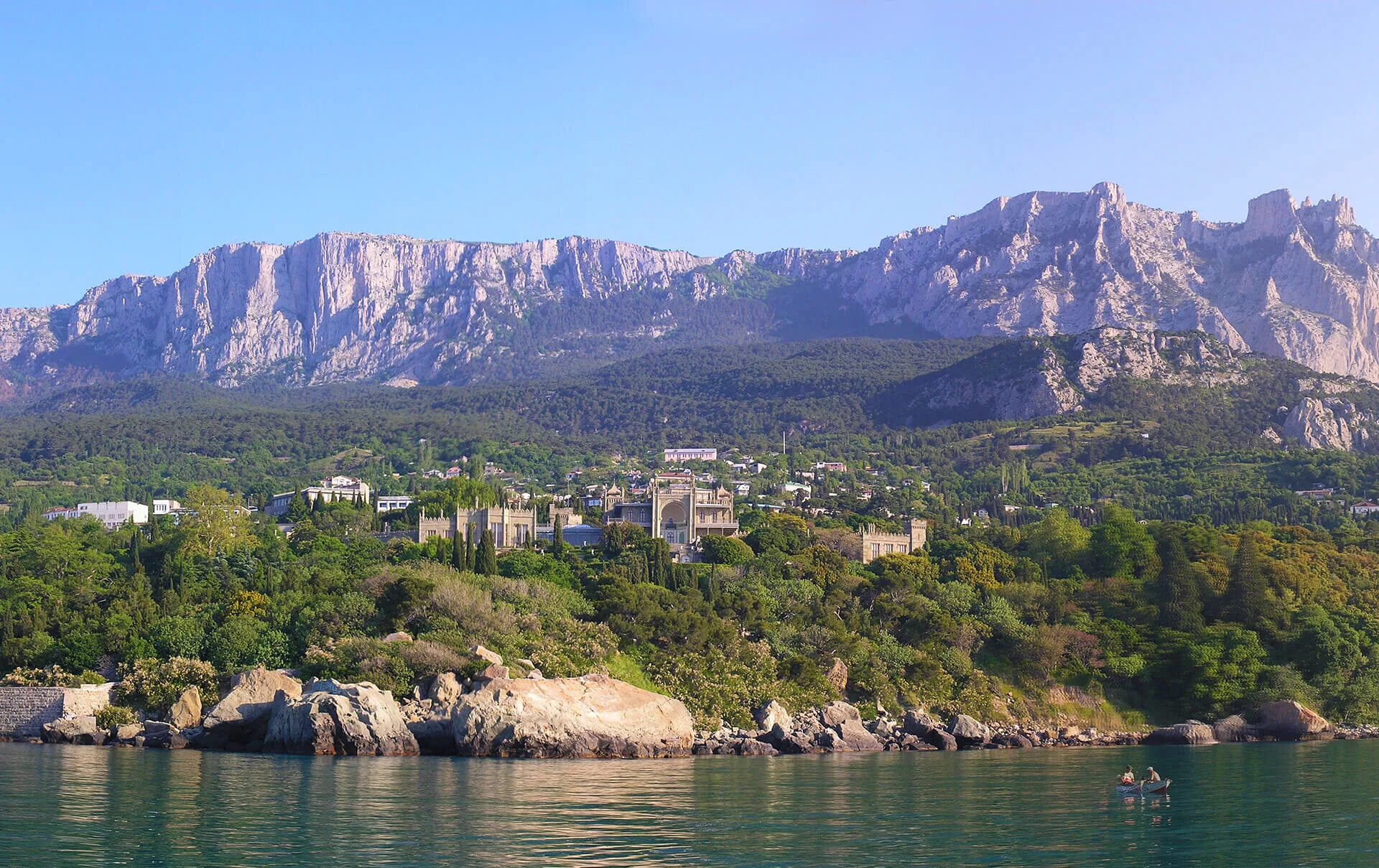 Ялта алупка. Алупка крым. алупка 2025. крым (большая ялта): гурзуф-алупка. крым юбк алупка.