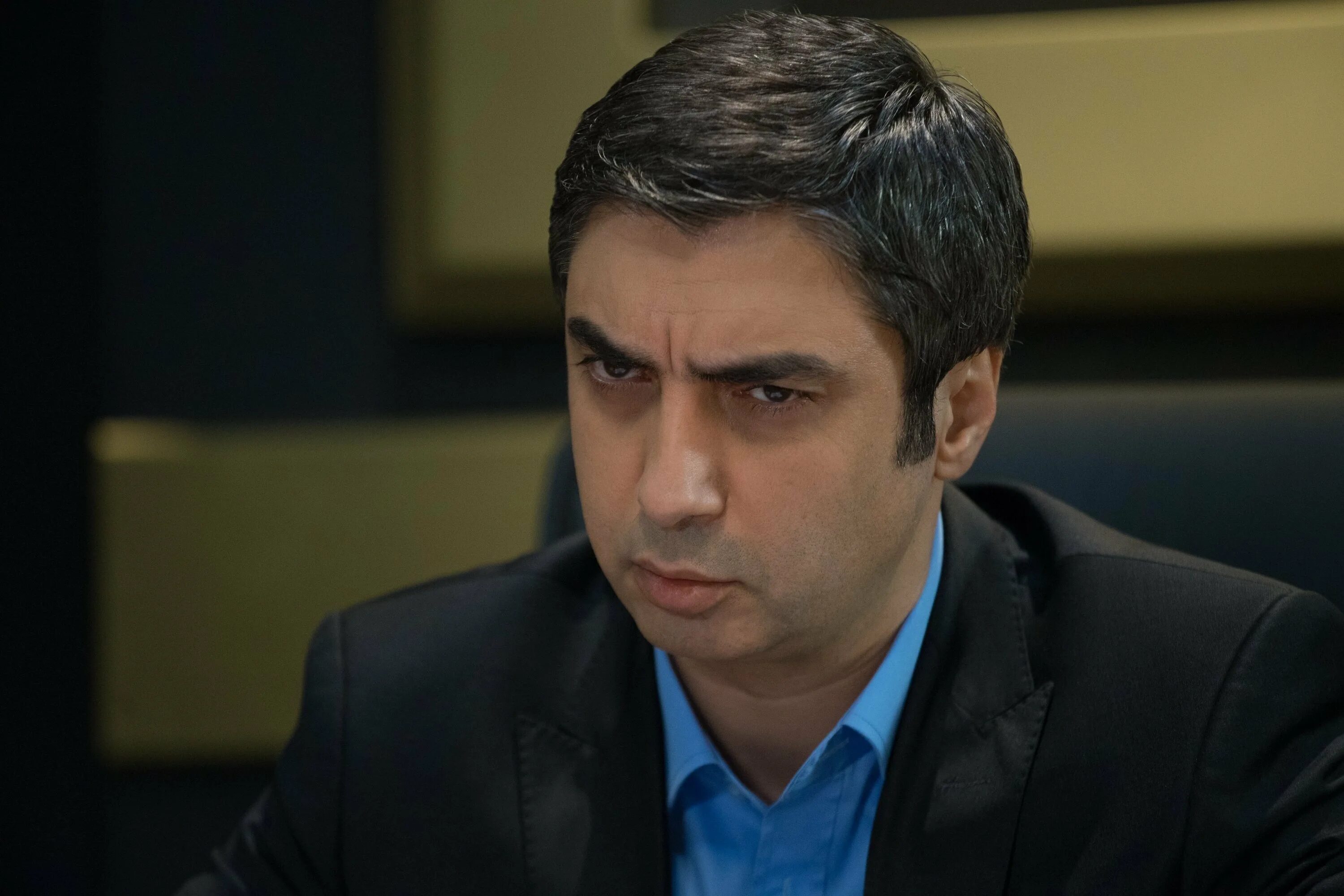 Полат алемдар. Пулод алендор. куртлар вадиси. куртлар вадиси полат.