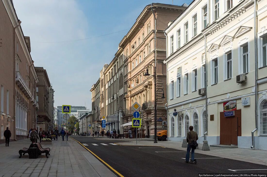 Большую московскую улицу