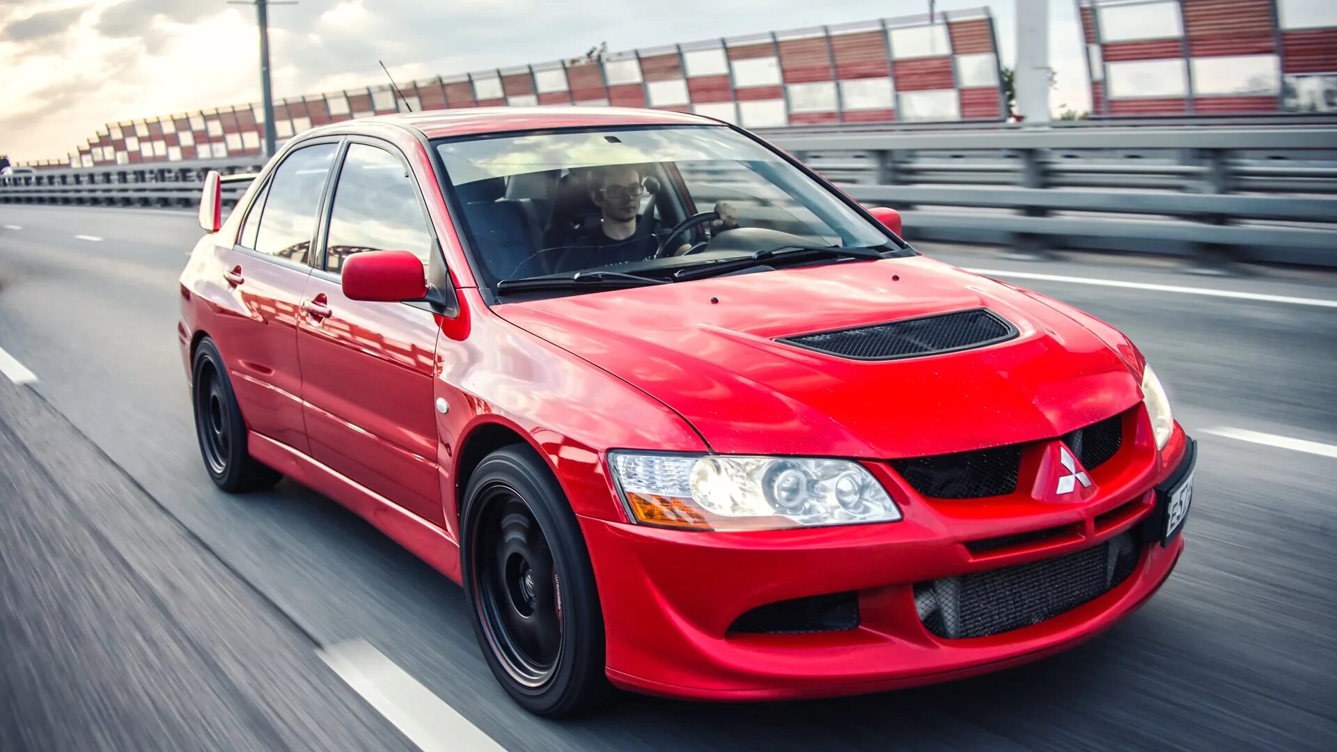 1.8 evo тест драйв. Митсубиси Лансер Эволюшн. Мицубиси Лансер 8. Mitsubishi EVO 8. Мицубиси Лансер Эволюшн 9.