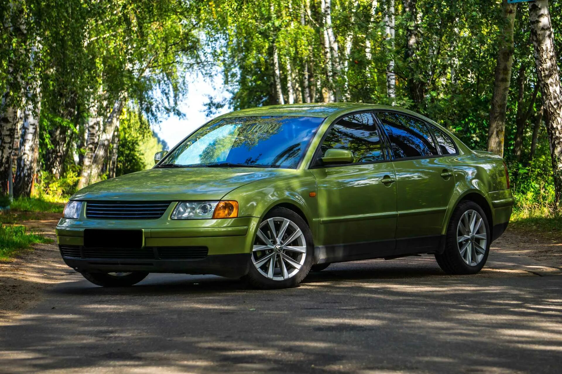 Volkswagen Passat b5 зеленый. Volkswagen Passat b6 зеленый. Фольксваген Пассат b5. Фольксваген Пассат 1. Фольц 5