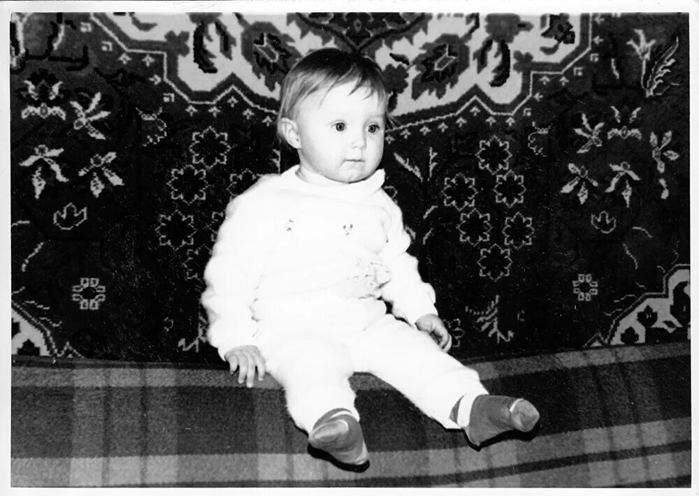 Дети 90х. Дети 80-х годов. Мода в 90-е годы. Одежда детей 2000-х годов. Дети 90х.
