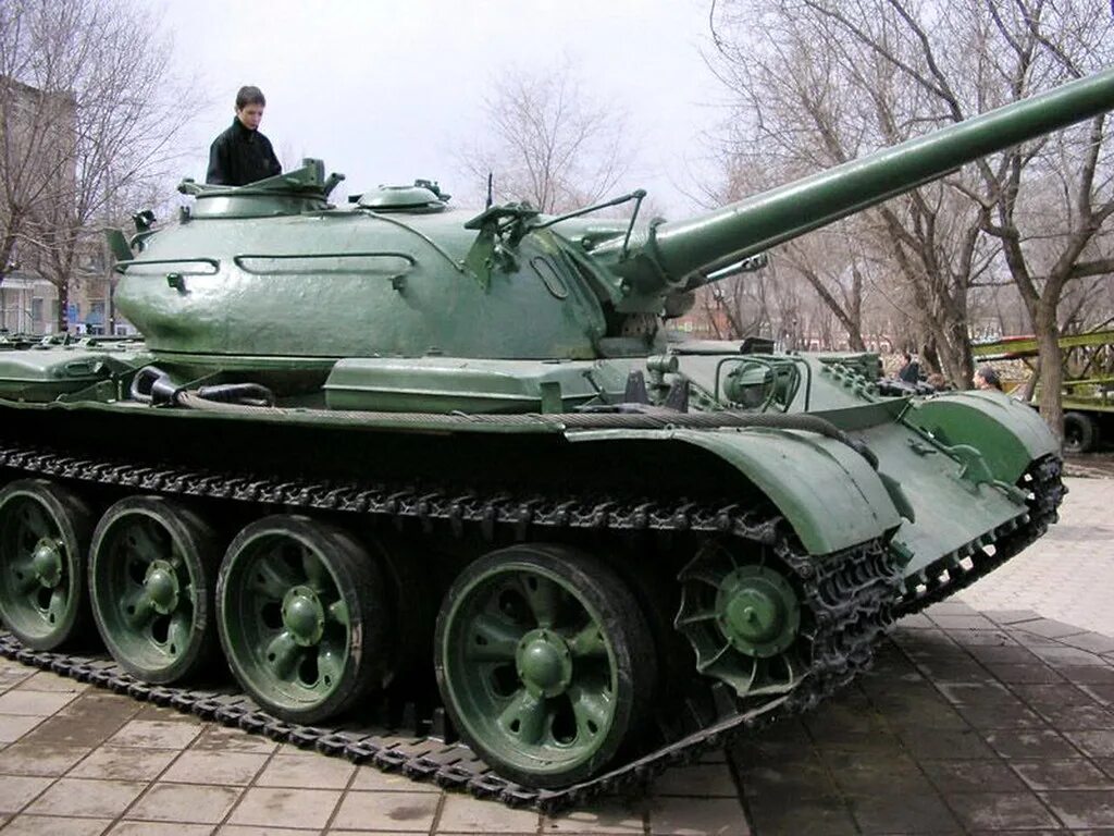 Купить т 54. Танк т54 1947. Т 54. Т 54 на Украине. Танк т-54.