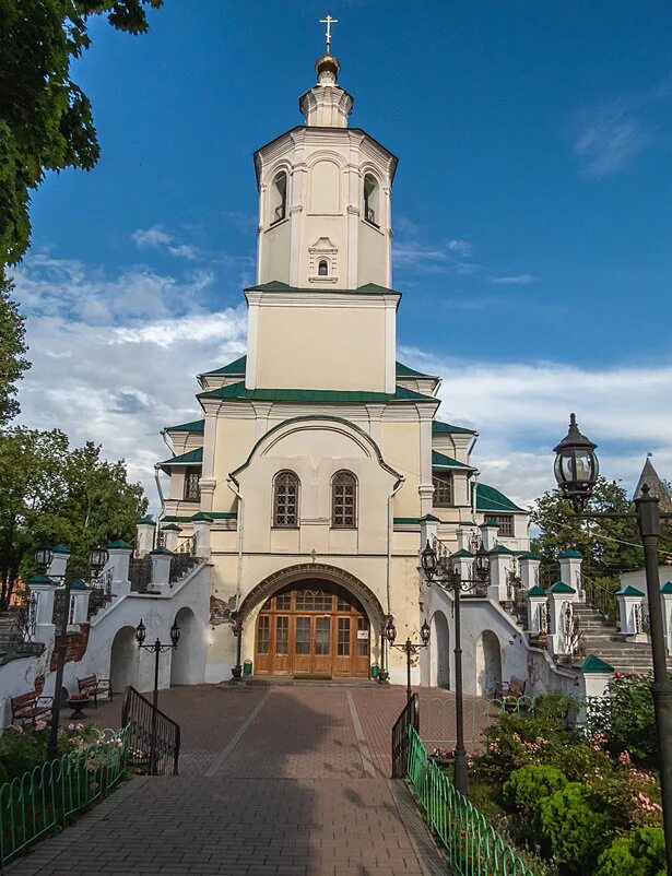 авраамиевский монастырь смоленск. спасо-преображенский авраамиев монастырь смоленск. авраамиев мужской монастырь. авраамиев монастырь смоленск сверху. авраамиев монастырь смоленск фото.