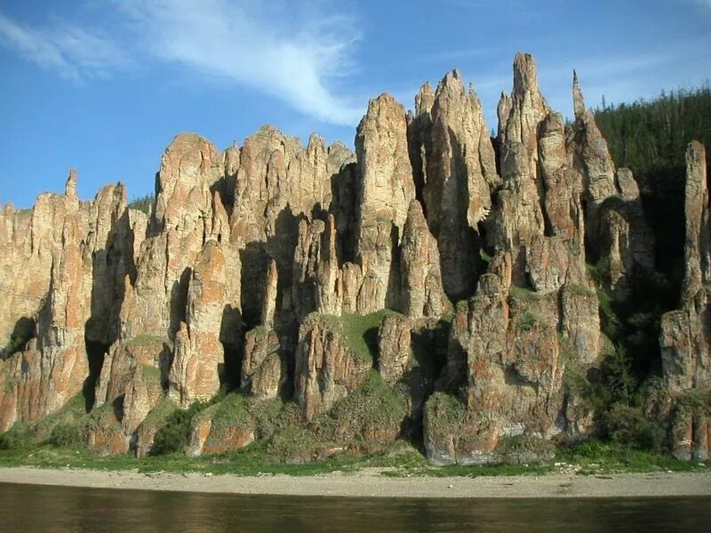 Природный парк ленские столбы юнеско. Парк ленские столбы якутия. Парк ленские столбы якутия. Парк ленские столбы якутия. Национальный парк “ленские столбы”, якутия.