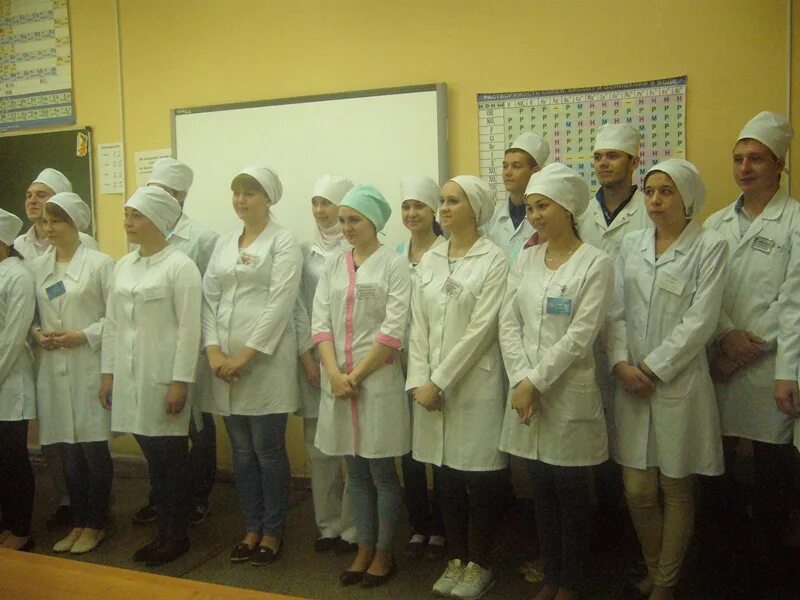 медицинский колледж сколько. мед колледж после 9. студенты медики на практике. медицинский колледж новоуральск. колледж мид.