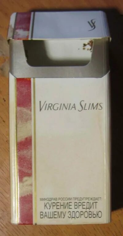 Сигареты купить пепел. Сигареты Verginia Slim. Сигареты Вирджиния 100. Virginia Slims 100. Сигареты Вирджиния слим 100.