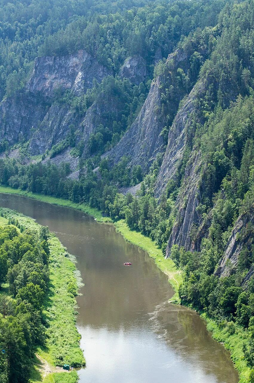 White river. Река Агидель Башкортостан. Скала Инсебика Бурзянский район. Река белая Агидель Башкирия. Река Инзер в Башкирии.