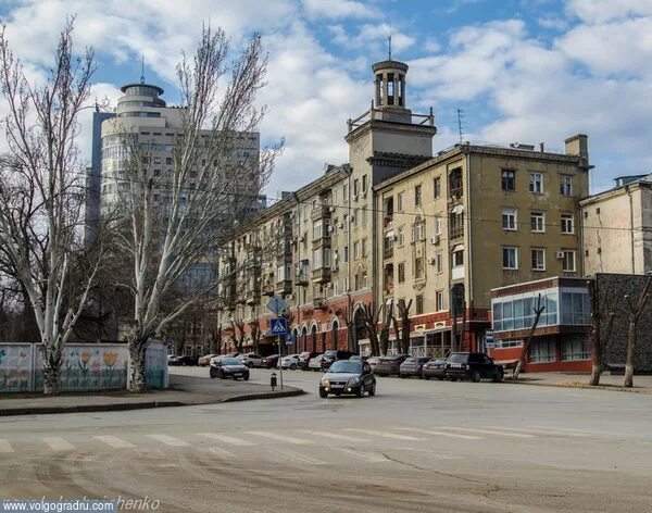Экскурсия "Сердце Волгограда - улица Мира" - 3 отзыва, цена 3334 ₽