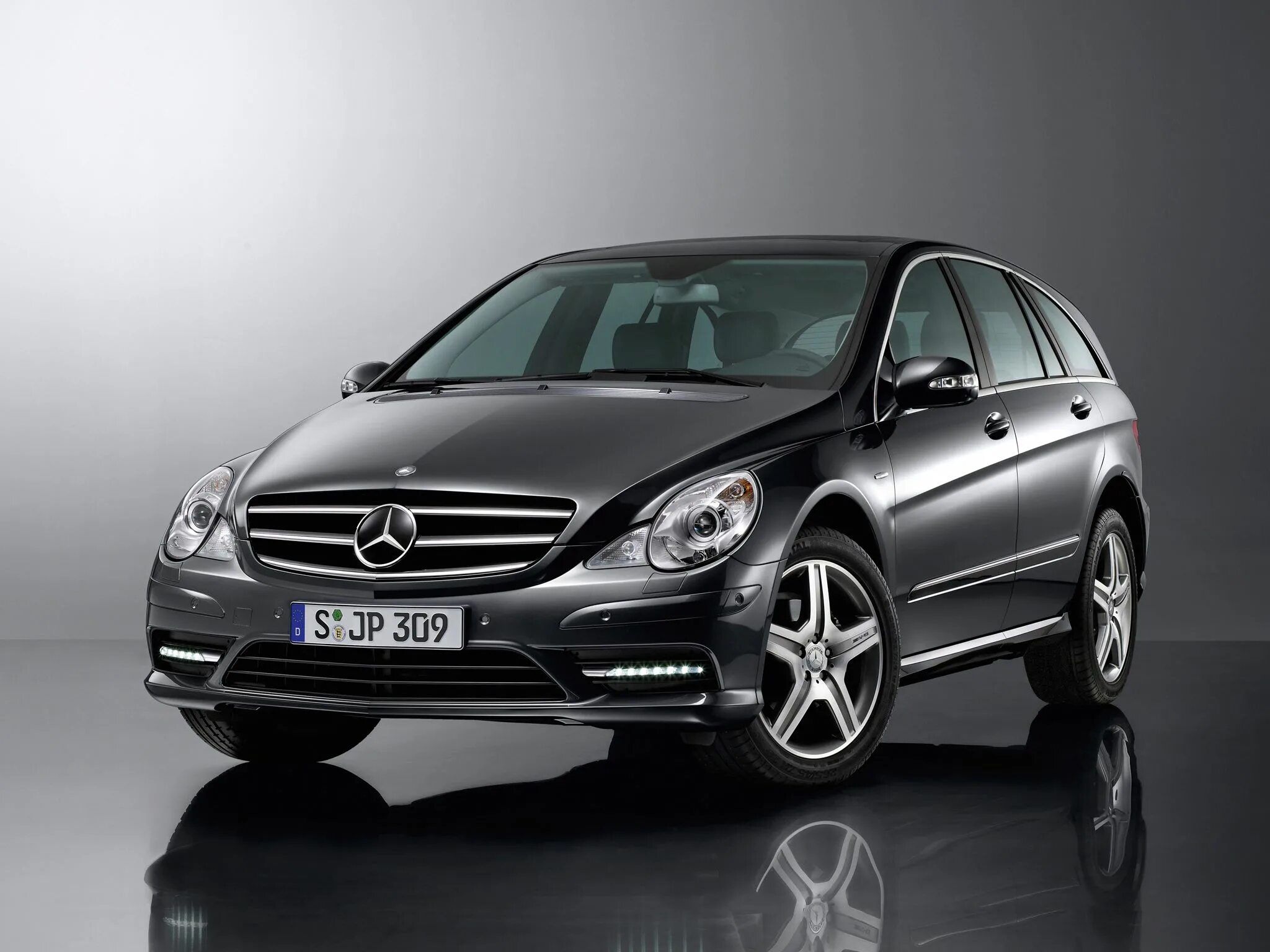 Mercedes Benz r w251. Mercedes Benz w251 r-klasse. Mercedes r class 2009. Mercedes Benz r350.