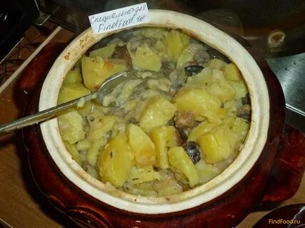 Картошка грибы курица сливки в горшочке