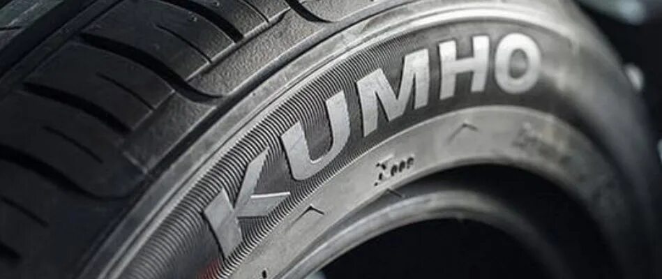 Летних шин kumho r16 отзывы. Kumho ta11. Kumho Tyres шины. Kumho Tire logo. Резина Kumho потрескалась.
