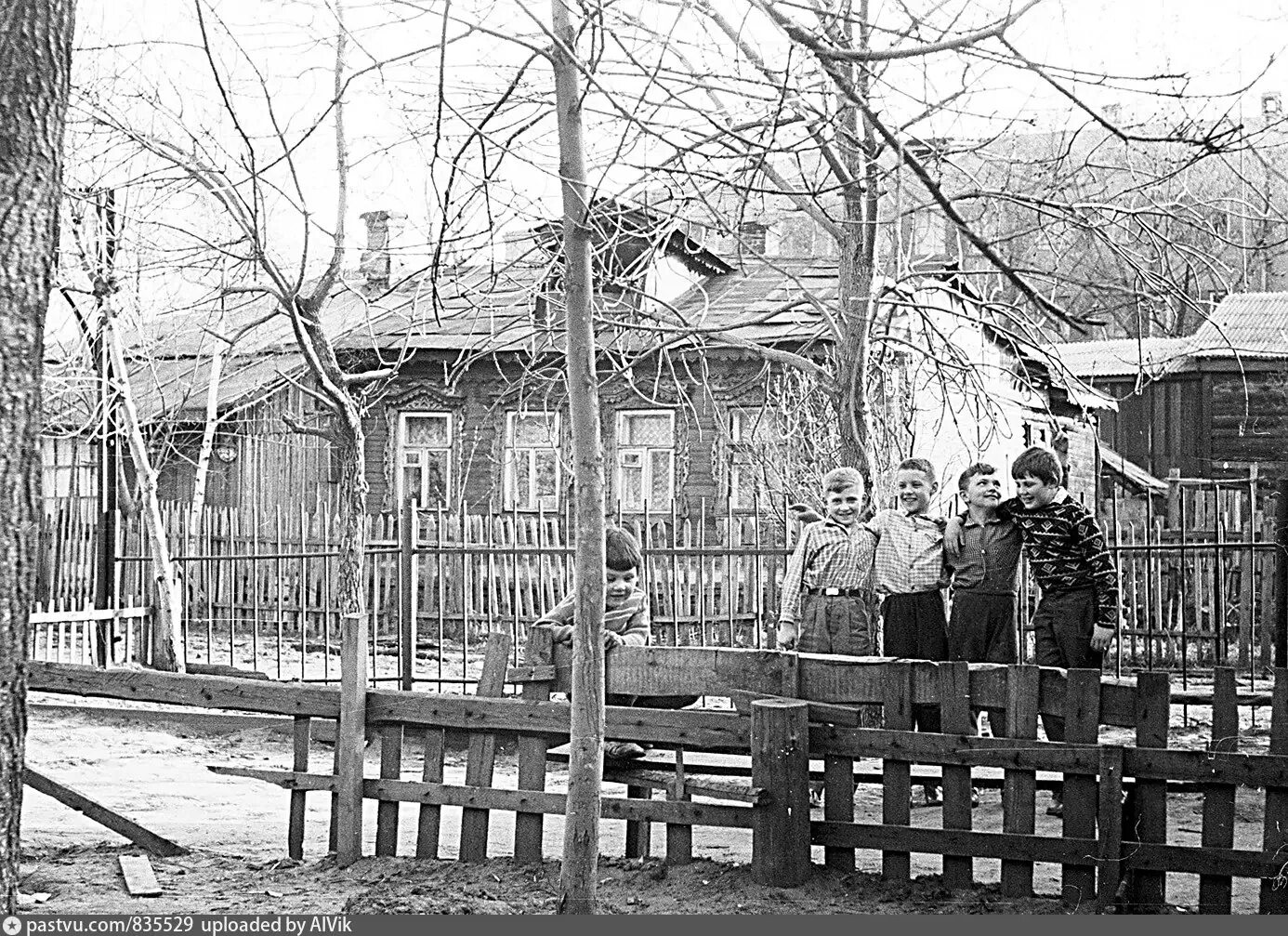 Тайнинская ярославский вокзал. Перловка Мытищи 90. Село Мытищи 19-20 век. Станция Тайнинская Мытищи. Мытищи 1900.