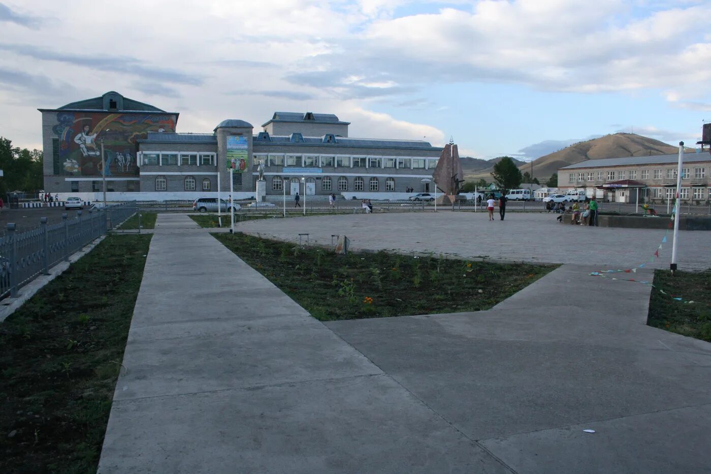 Петропавловка джидинский район площадь. Дмт петропавловка джидинский район. Петропавловка джидинский район бурятия. Джидинский район техникум. Село петропавловка джидинский.