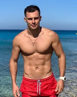 Дикасы бар балапанмен порно көру