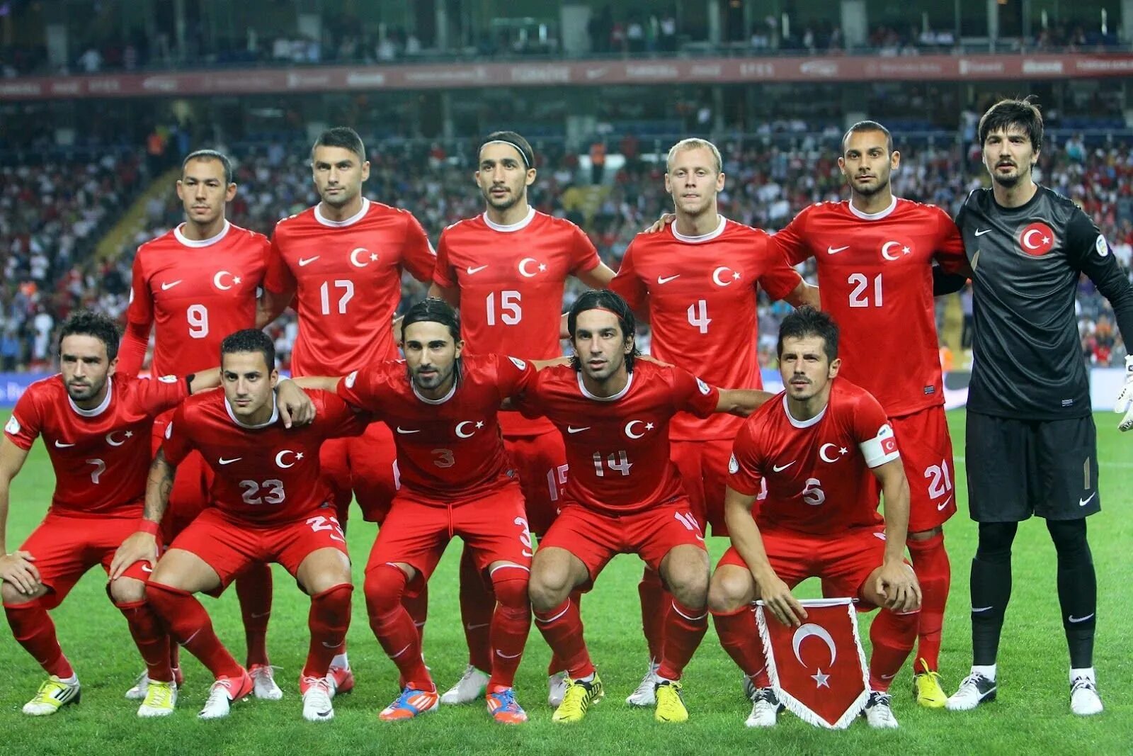 Турция футбол сборная. Сборная курдистана по футболу. Turkish football. Сборная турции по футболу. Турецкие команды.