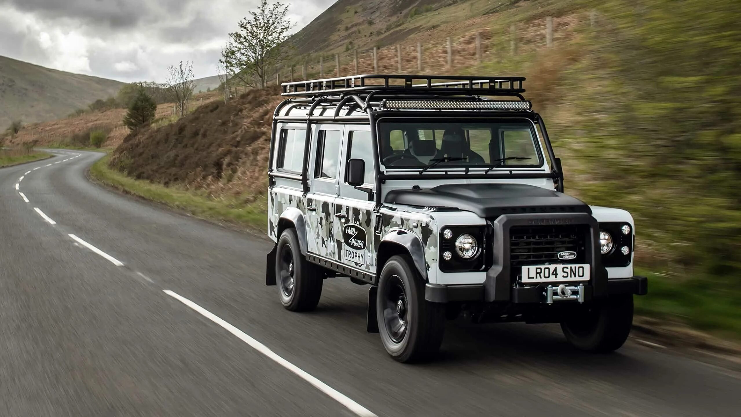 Land Rover Defender Expedition диски. Defender works v8. Дефендер классика. Rd works v8. Defender classic