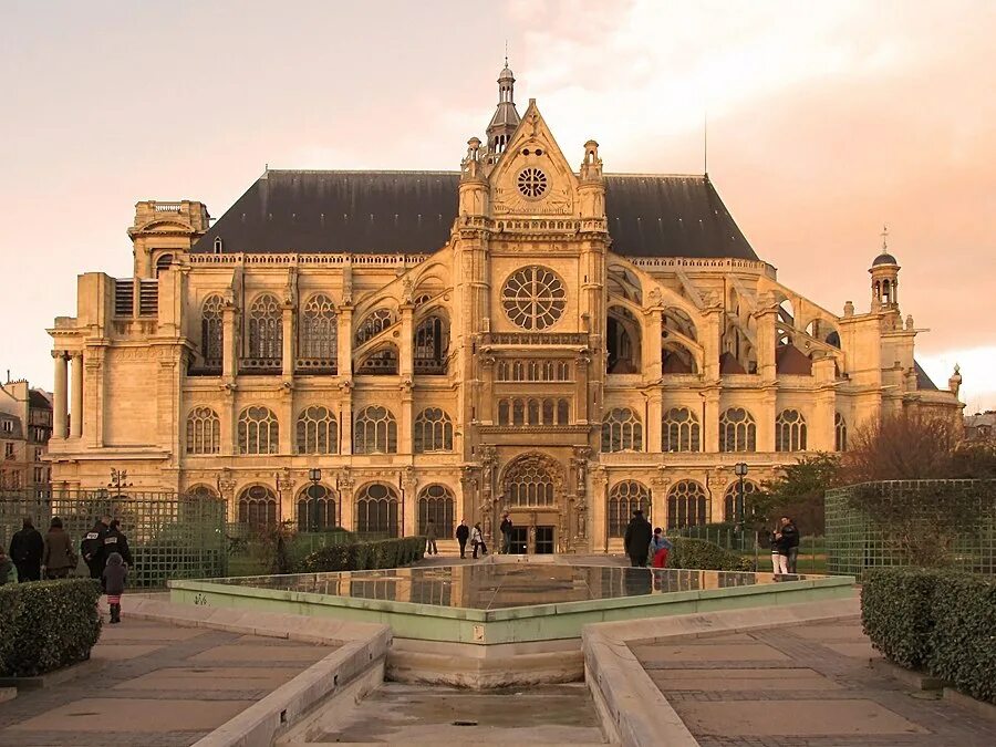 Исторические здания Парижа. Национальная архитектура Франции. Красивые здания. Старинные архитектурные здания.