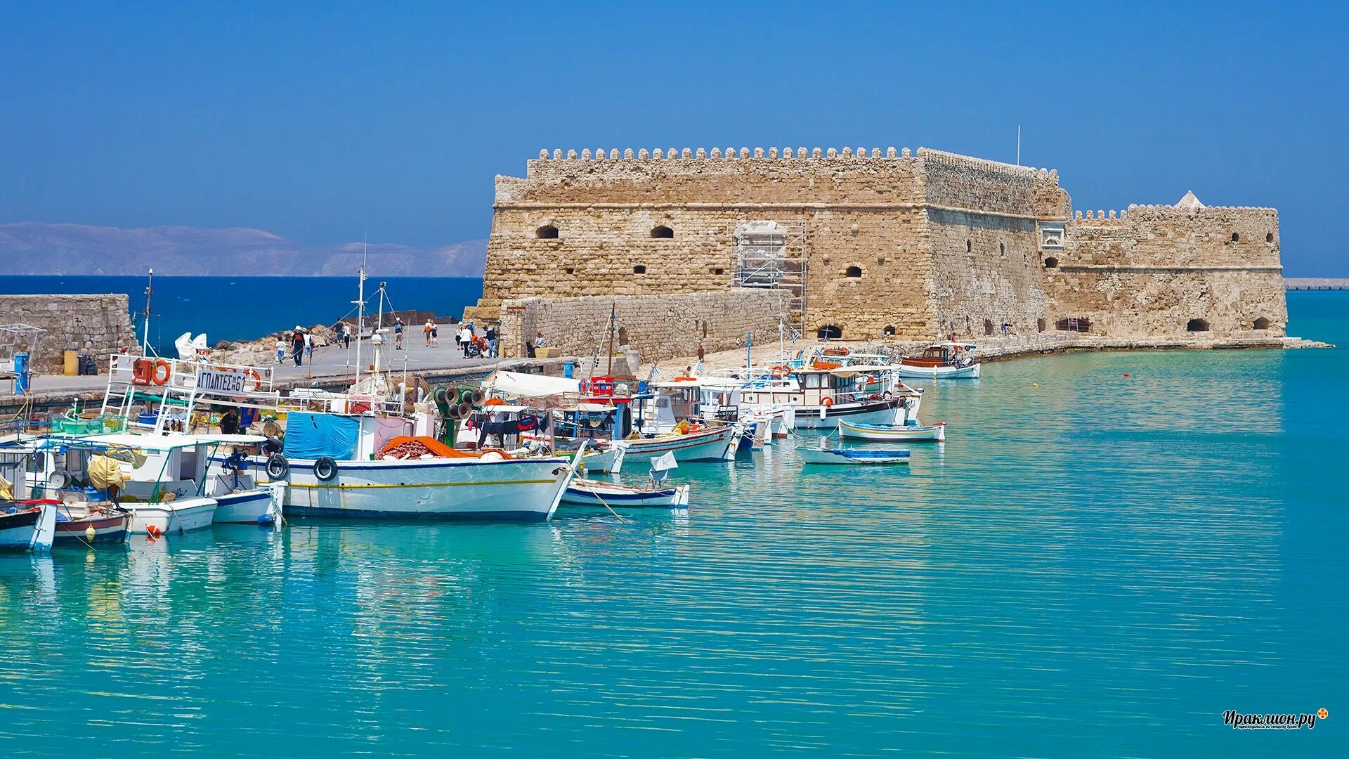 Крит. Остров Крит Гераклион. Греция Крит Ираклион. Греция город Ираклион остров Крит. Столица острова Крит.