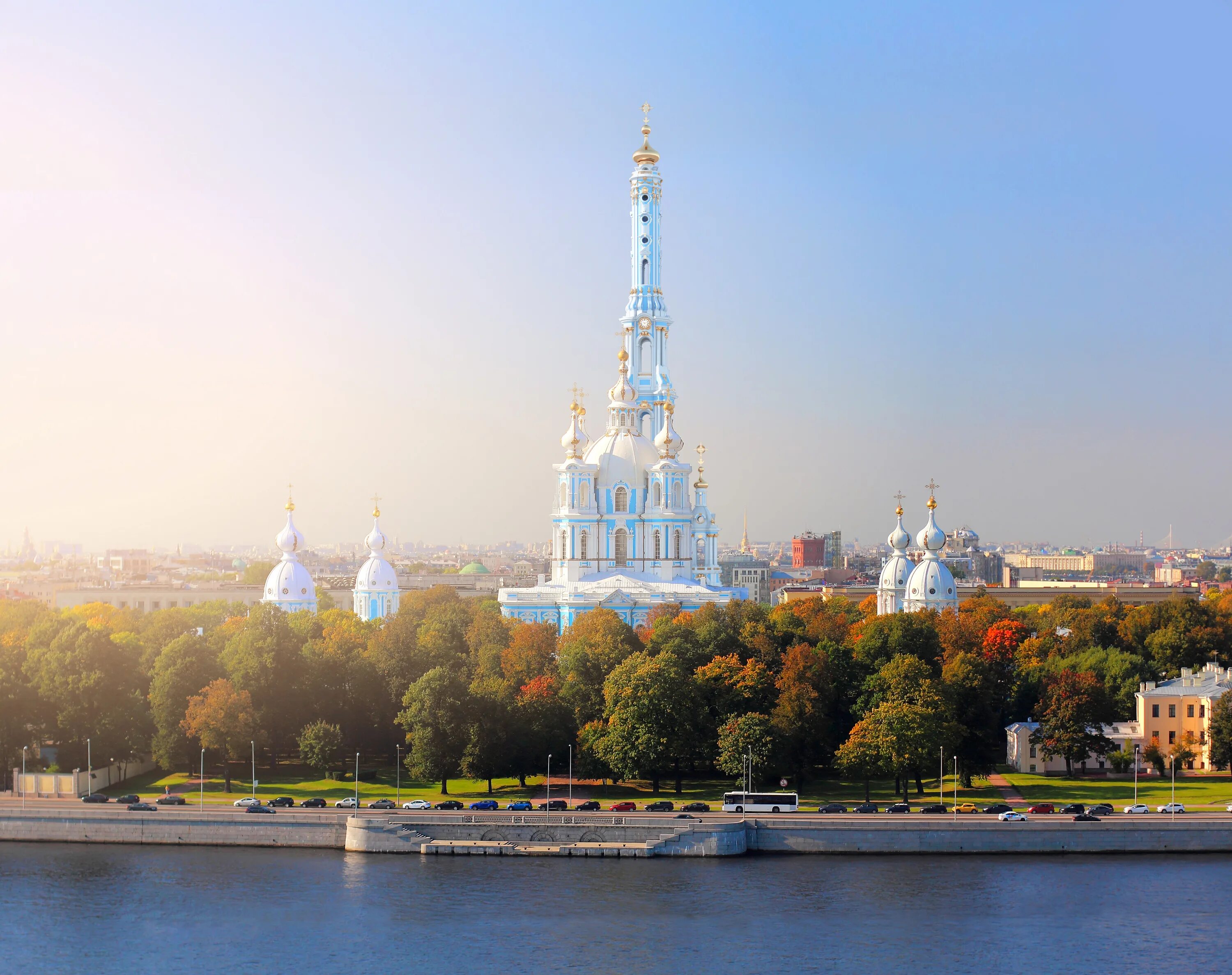 Колокольня смольного собора в санкт петербурге. Колокольня смольного. смольный монастырь звонница. новая колокольня смольного.