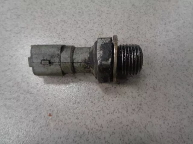 датчик давления масла пежо 308 артикул. датчик давления ситроен с4. C53. датчик давления масла ситроен с4 b7.