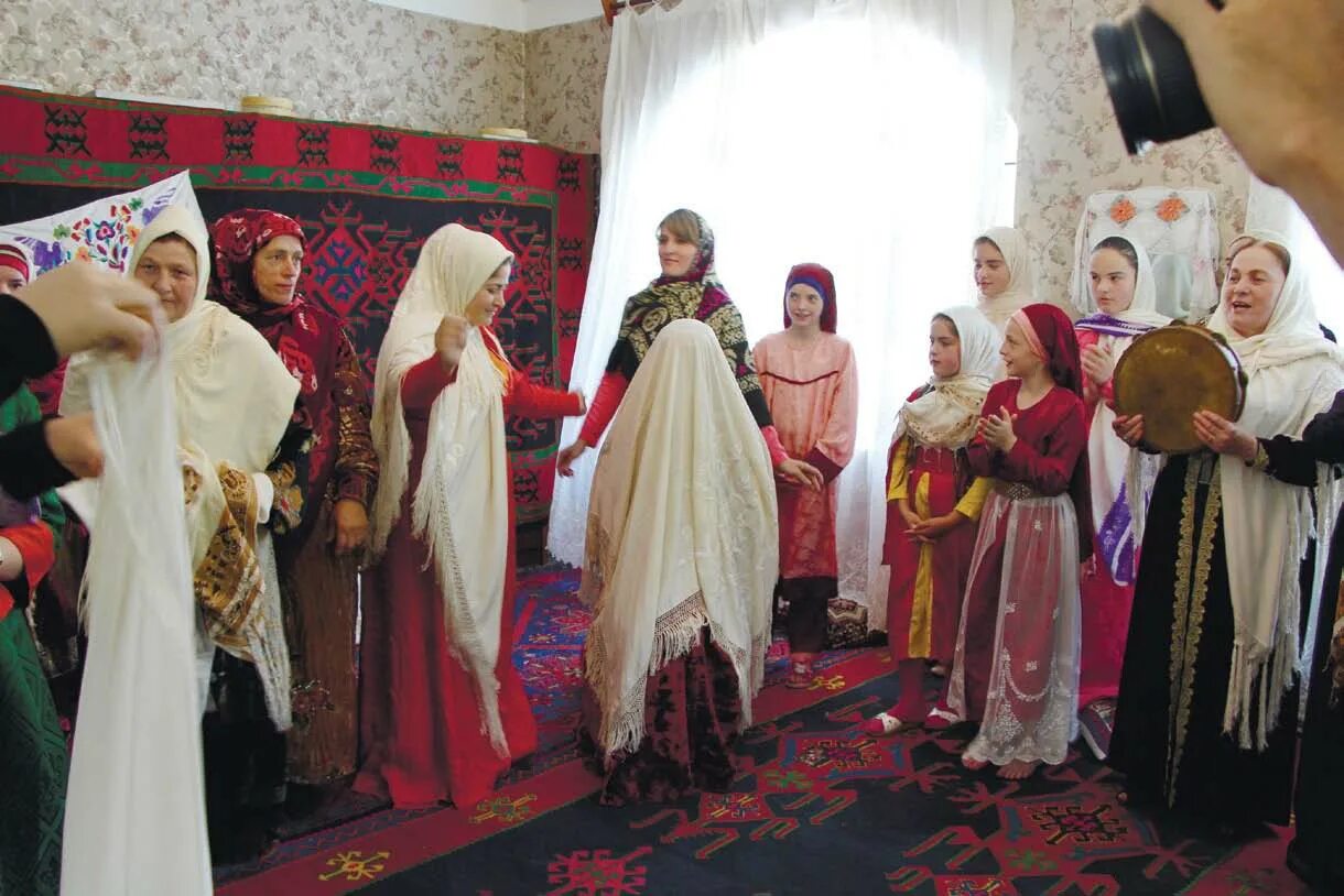 свадьбы в буйнакске 2021. кумыкские невесты. традиции кумыков дагестана. кумыкская свадьба. свадьба в дагестане.