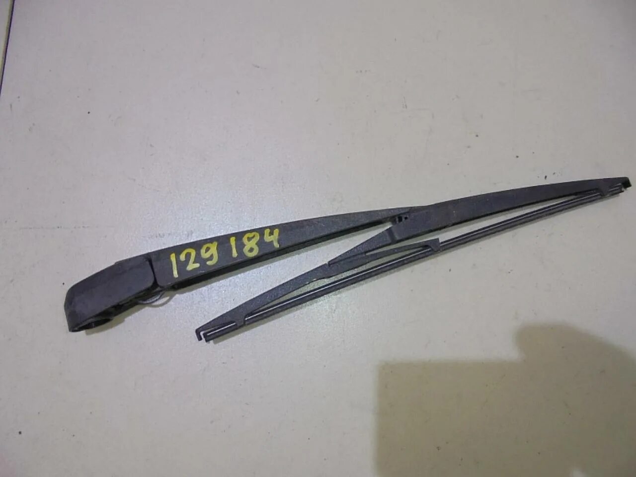 задний дворник рав 4. задний дворник тойота рав 4. щетки стеклоочистителя тойота рав 4. тойота ярис задний дворник. Toyota 85242-42030.