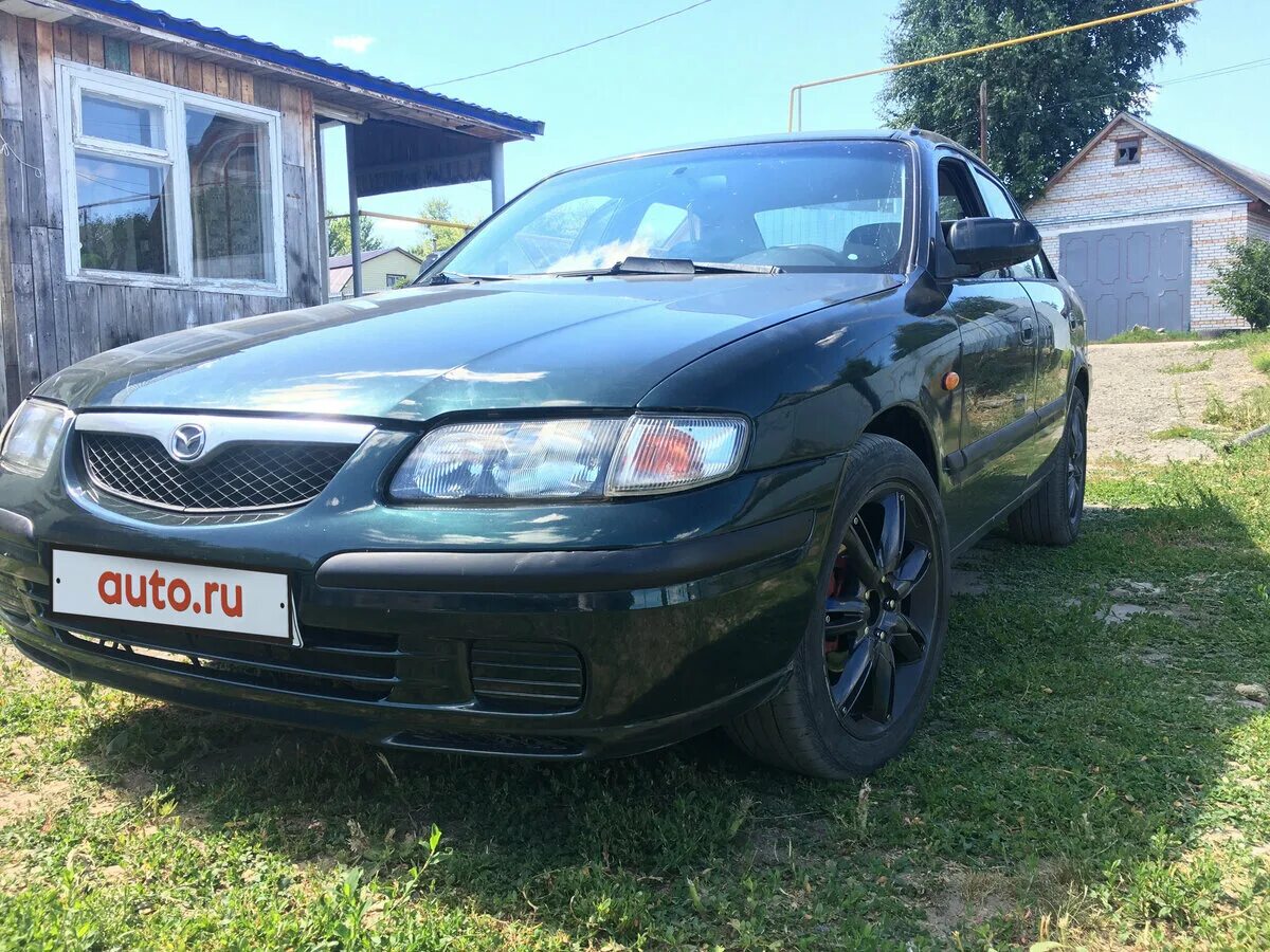 мазда 1998 года выпуска. Mazda 1998.