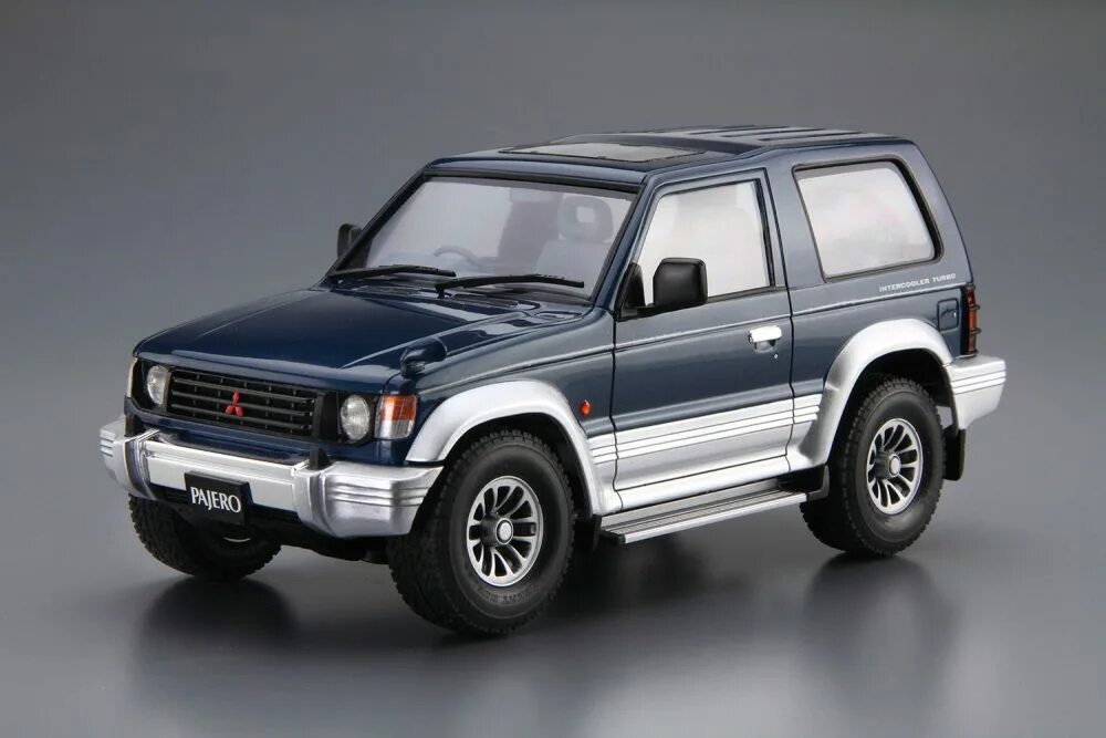 Бензиновые mitsubishi pajero. Сборная модель Mitsubishi v24wg Pajero. Митсубиси Паджеро 2 сборная модель. Mitsubishi Pajero 1. Митсубиси Паджеро 2 v24.