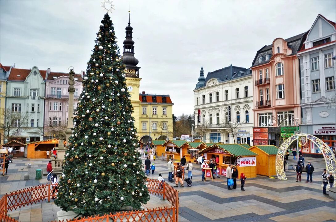 Калининград - наша Европа". Интервью с министром по культуре и туризму - РБК