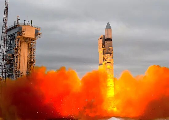 Рокот википедия. Ракета рокот плесецк. космический ракета носитель рокот. ракета &quot;рокот-м. рокот космодрома.