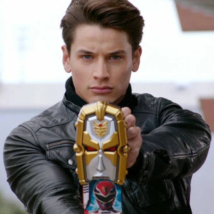 Рейнджеры Мегафорс Трой. Power Rangers Megaforce Troy. Эндрю грей рейнджер. Andrew Gray Трой. Трой маршал