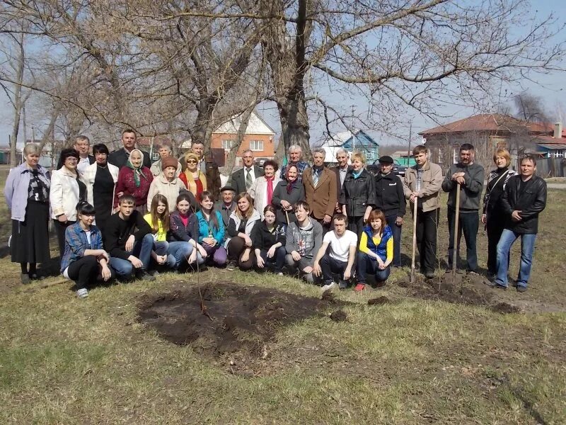 На завтра песчанки погода. Калининск саратовская область дома. Прогноз погоды песчанка. Святославка саратовская область. Святославка саратовская область.