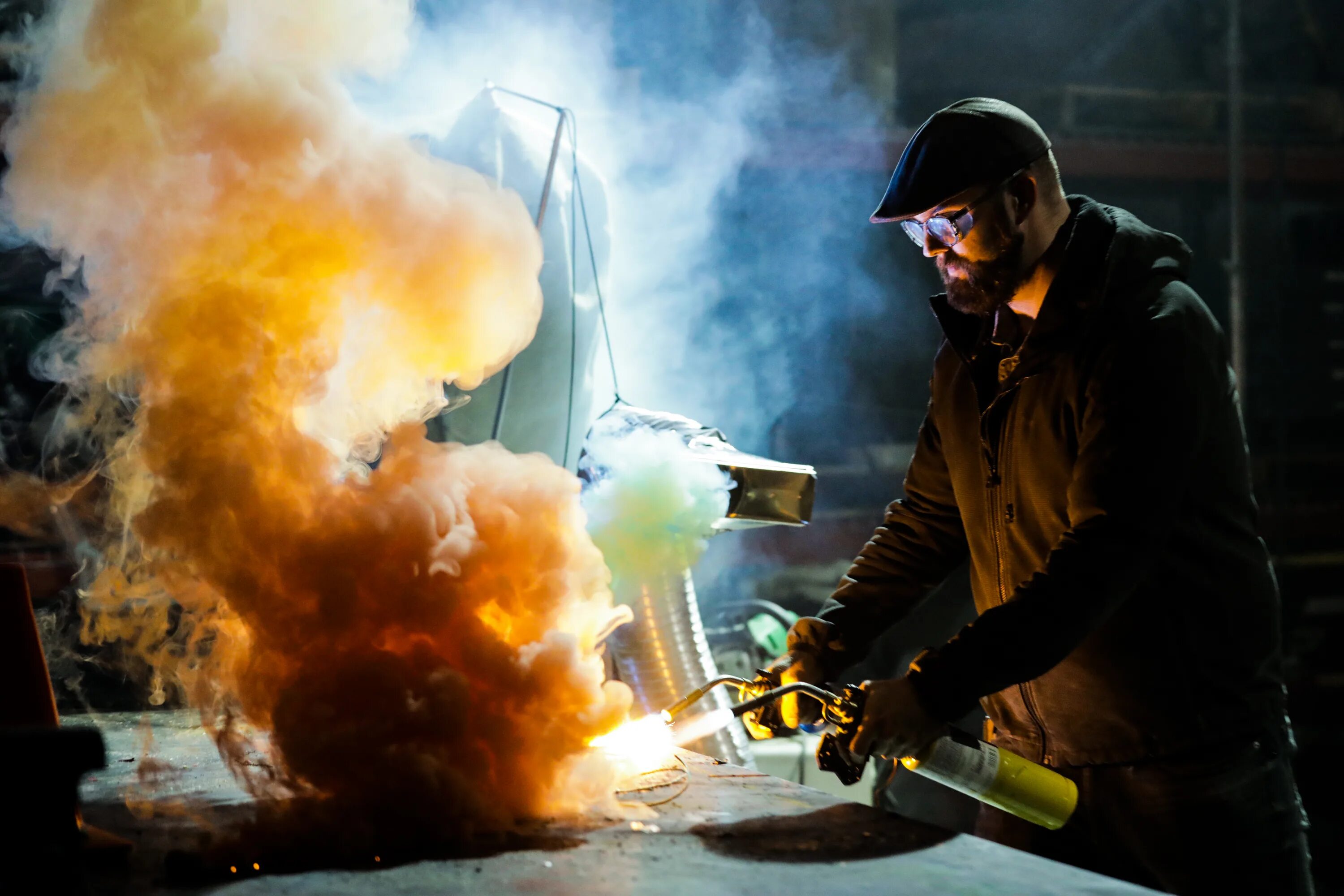 разрушители легенд взрыв. включи разрушитель легенд. включи разрушитель легенд. включи разрушитель легенд. разрушители легенд 4 сезон.