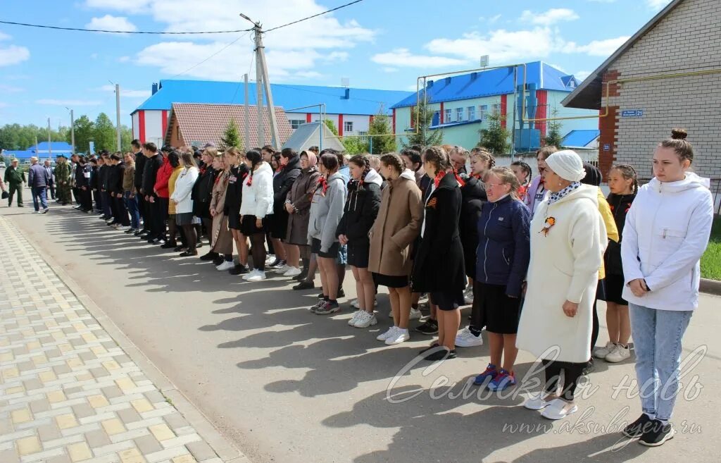 Погода аксубаево на неделю 10. Аксубаево площадь. Погода аксубаево на неделю 10. Гид по аксубаево сельская новь. Аксубаево сельская новь.