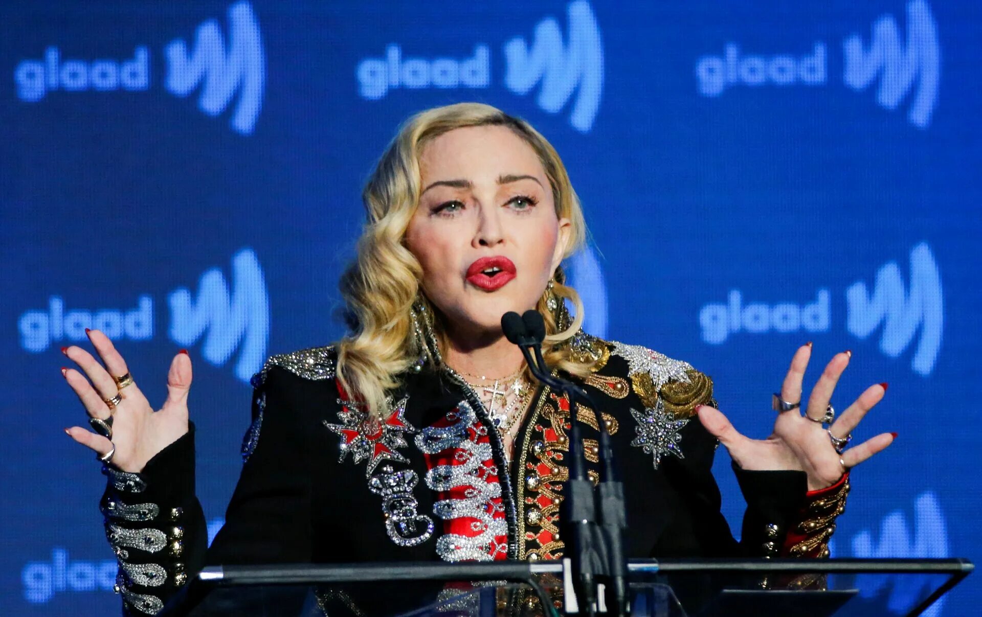 Madonna now. Мадонна певица 2021. Мадонна 2022. Мадонна певица 2023. Мадонна фото 2022.