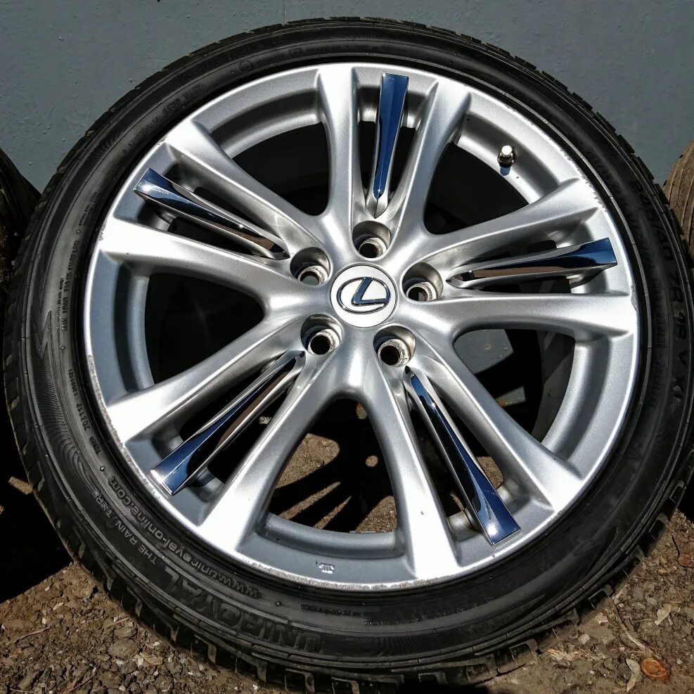 Диски лексус r20 lx. Диски колес лексус. Диски lexus gs450h. Диски колес лексус. Диски лексус is 250 f sport.