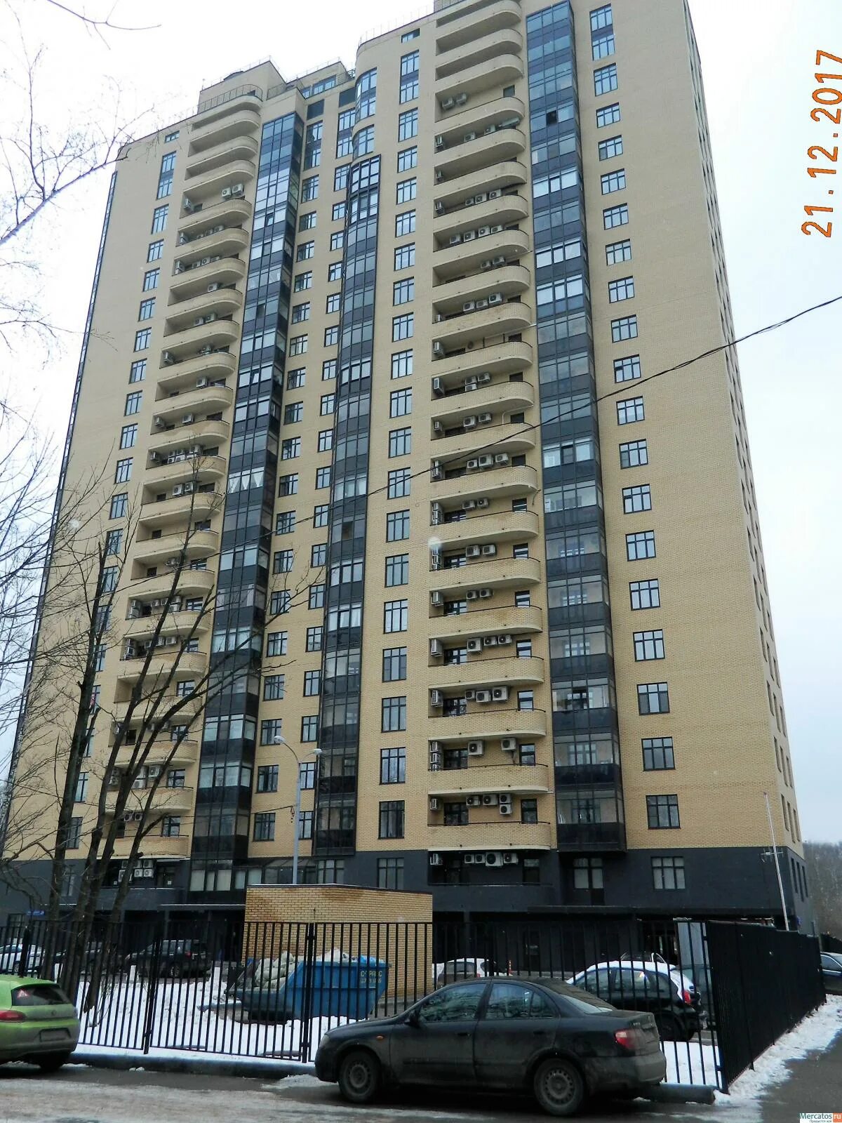 20 этажный дом. Дом 21 этаж. Белые росы красноярск. Февральской революции 15 екатеринбург. Академика павлова 24.