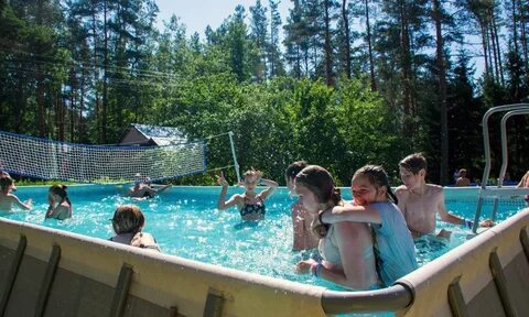 Дол зеленый город