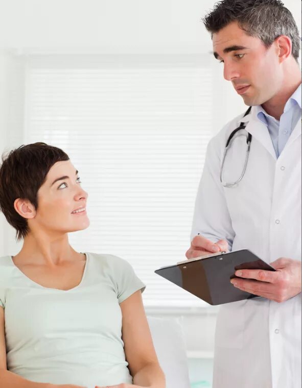 врач и пациент. кабинет пациента. т пациентку. имена врачей на кабинет. т пациентку.