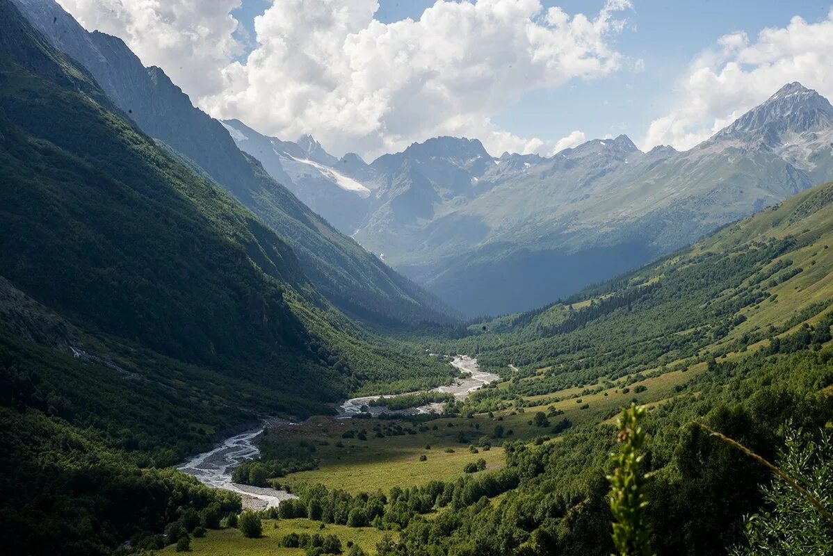 долина домбай ульген. тебердинский заповедник домбай. ущелье джамагат домбай. теберда ущелье гоначхир. ледник алибек домбай.
