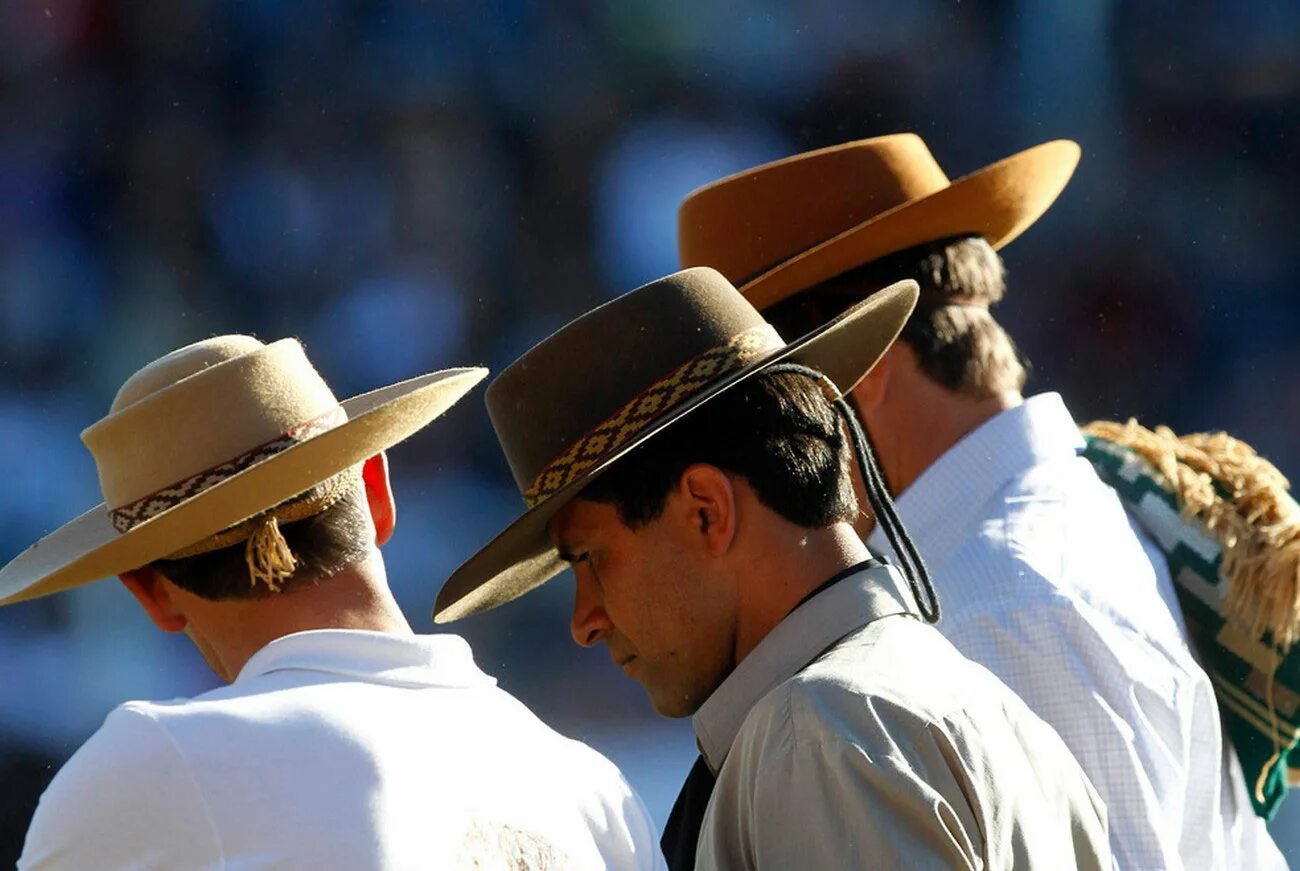 гаучо фигура уругвай. гаучо крестьяне аргентина. аргентинские ковбои гаучо. гаучо это в южной америке. ковбои гаучо в аргентине.