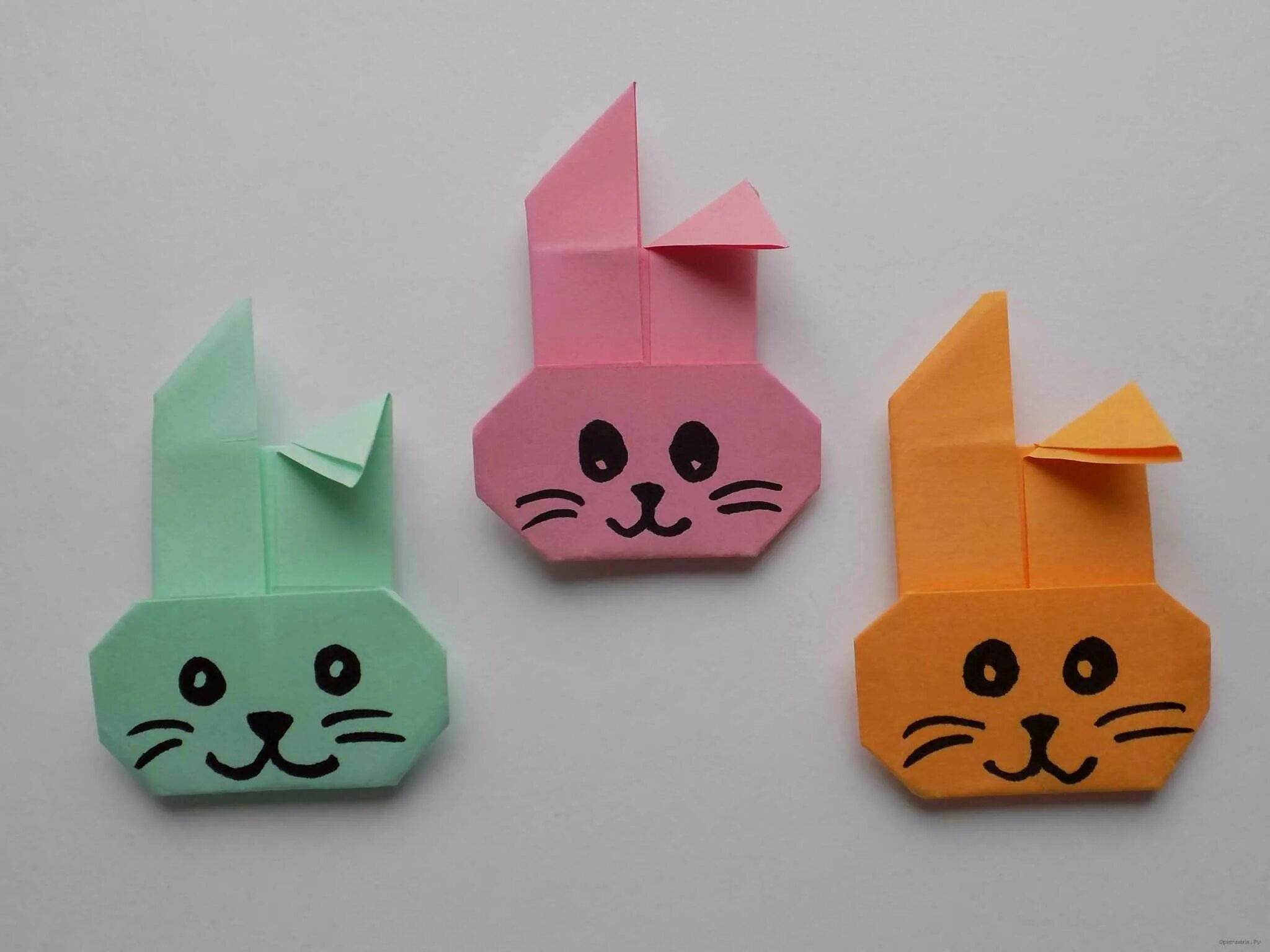 Бумажные картинки. Поделки из бумаги. Оригами для детей. Игрушки оригами для детей. Интересные оригами для детей.