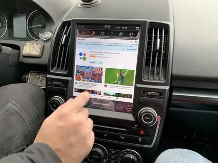 Экран головного устройства