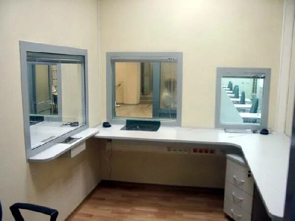 помещение кассы. помещение кассы на предприятии. помещение кассира. помещение кассира. кассовая кабина rt1al.