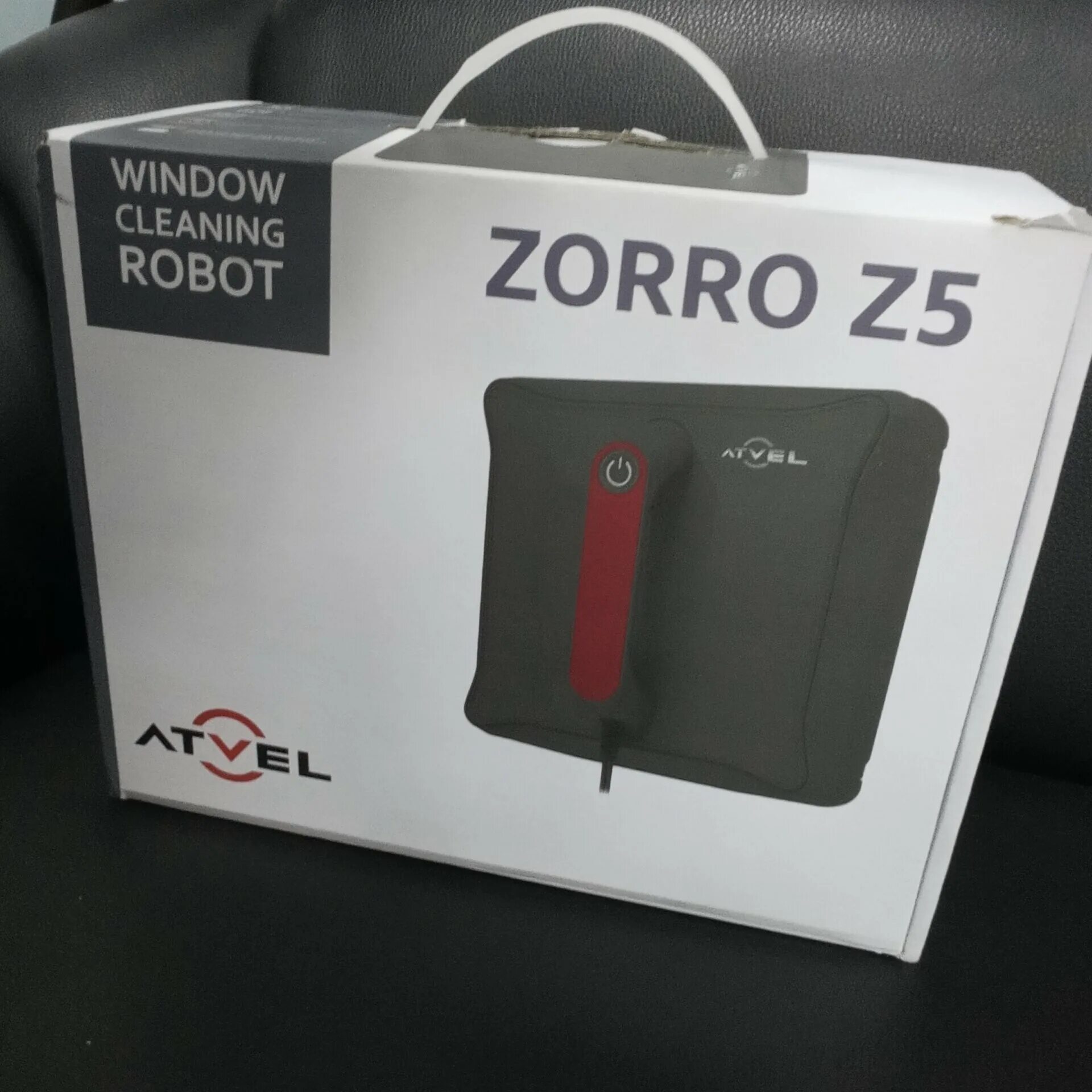 Мойщик окон atvel Zorro z5. Робот мойщик окон Zorro z5. Робот-стеклоочиститель atvel Zorro z5, серый/красный. Робот для мойки окон atvel Zorro z5. Робот для мытья окон atvel zorro z6
