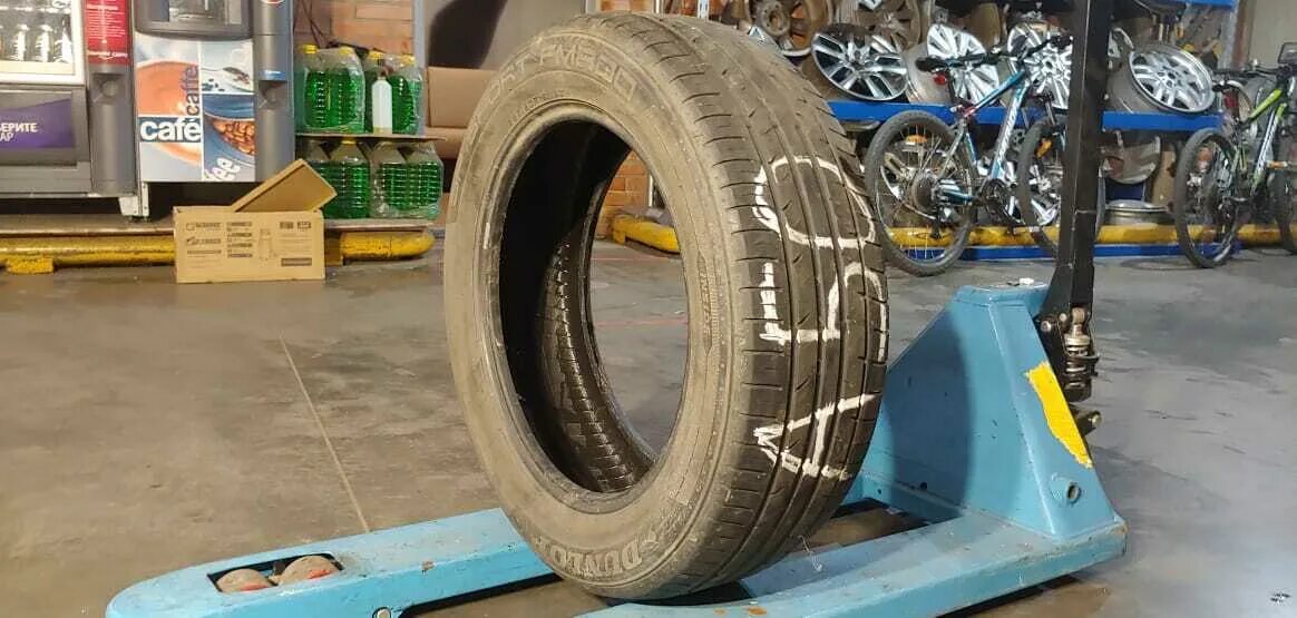 Dunlop 01 шины. Dunlop sp sport fm800 205/55 r16.